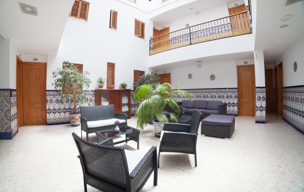 Guest house Alborada 2*